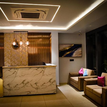 Hotel Azul Ganga Рішикеш Екстер'єр фото
