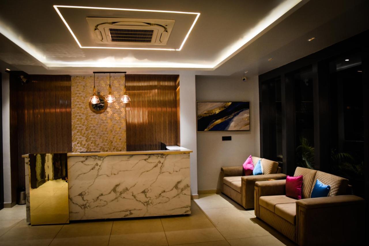 Hotel Azul Ganga Рішикеш Екстер'єр фото